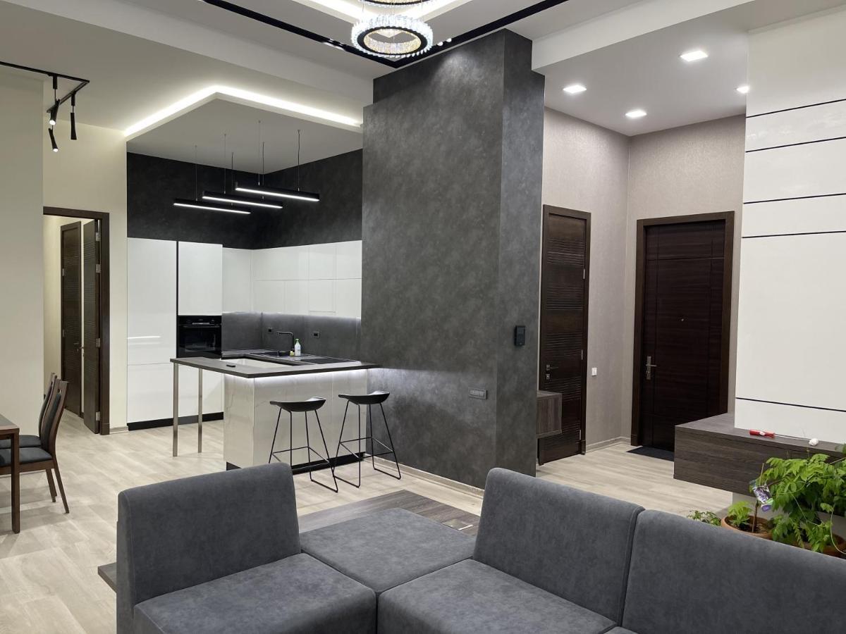 Luxury Penthouse With Incredible View Apartment